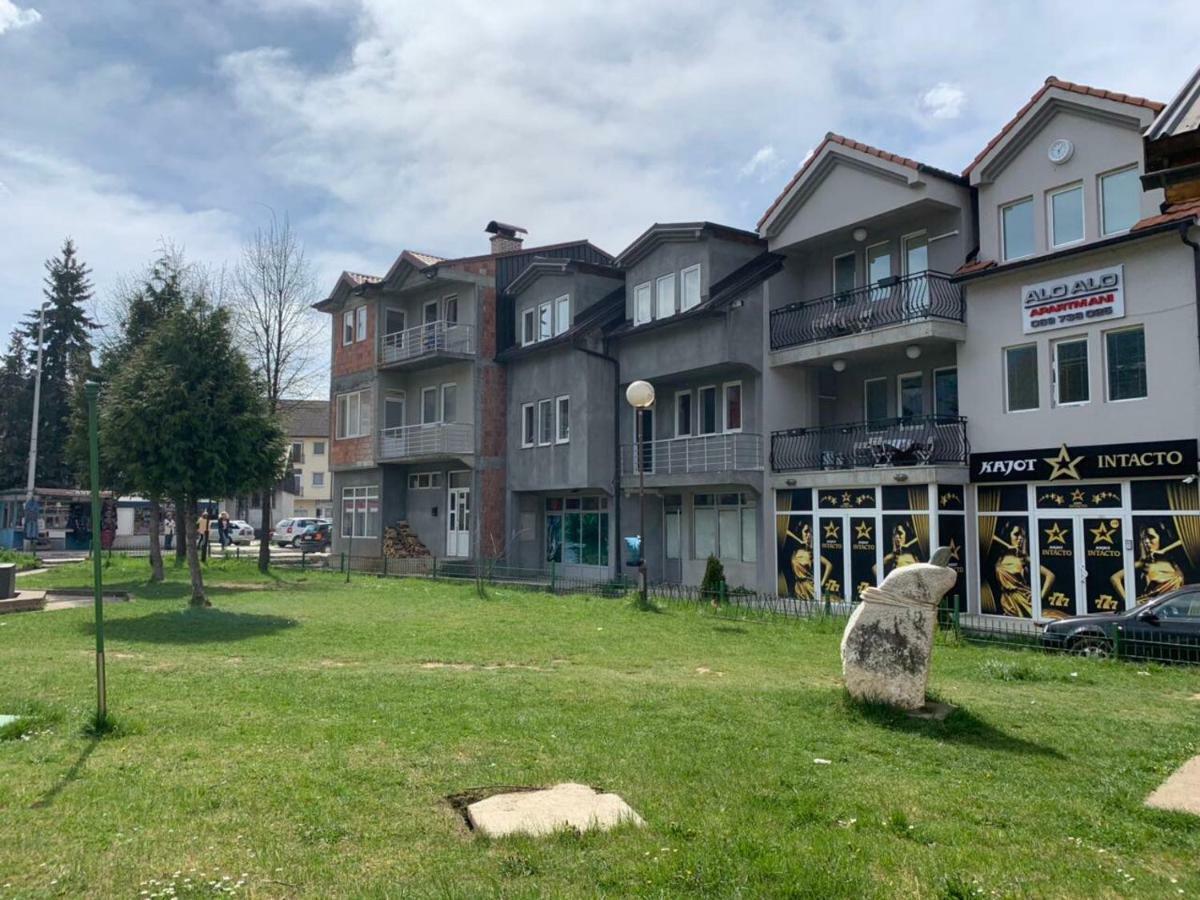 Apartmani Alo Alo Plav Eksteriør bilde