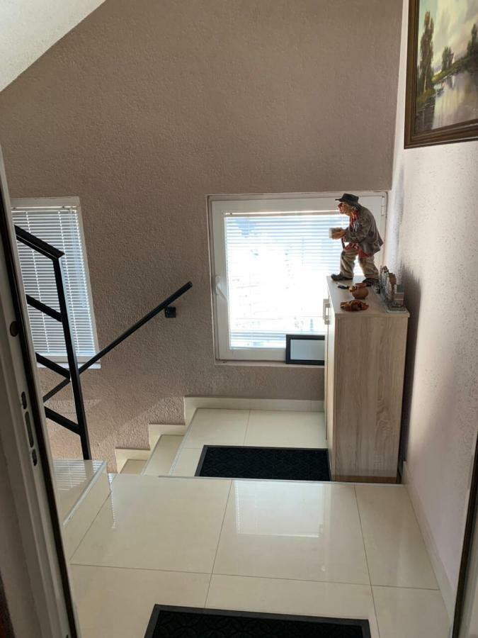 Apartmani Alo Alo Plav Eksteriør bilde