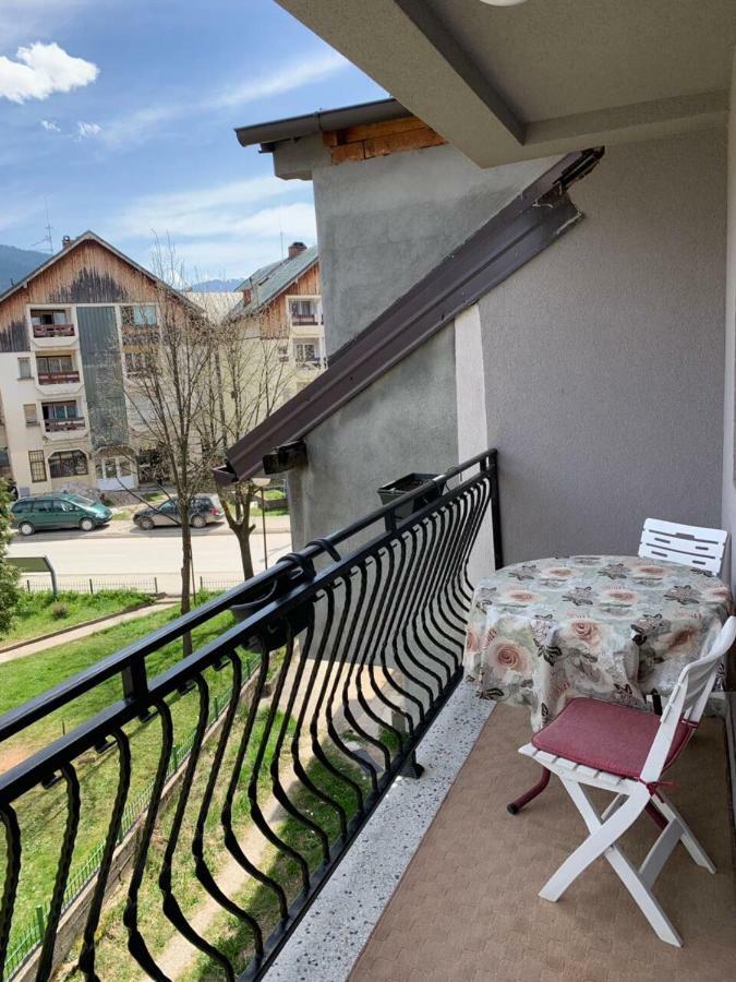 Apartmani Alo Alo Plav Eksteriør bilde