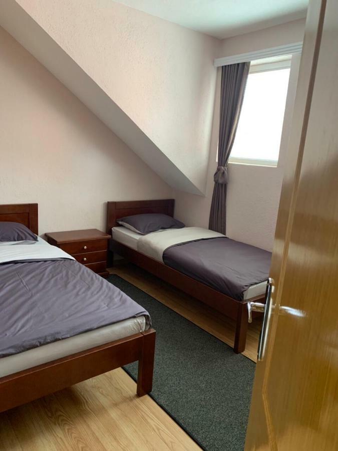 Apartmani Alo Alo Plav Eksteriør bilde